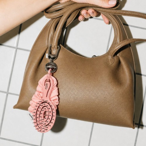 Cepillo Compacto Ponette Eco Pocket con Coletero y Charm